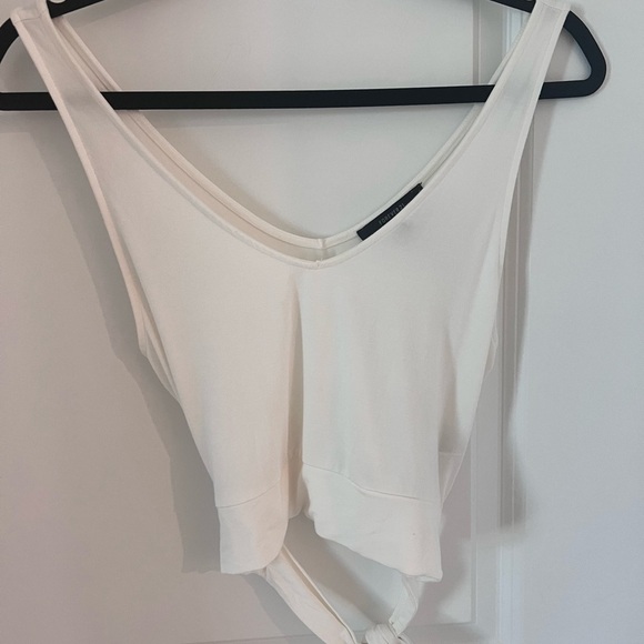 Forever21 White Sleeveless Tie-Front or back Top Size Medium - Picture 3 of 6
